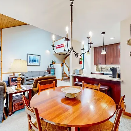 Trail Creek 31 Apartment